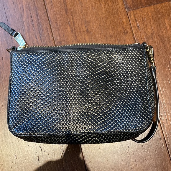 Cole Haan black and gold clutch - Picture 4 of 4